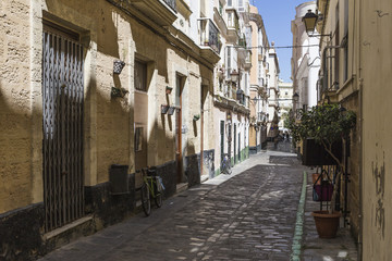 Fototapeta premium Typical street in Cadiz, Andalusia, Spain
