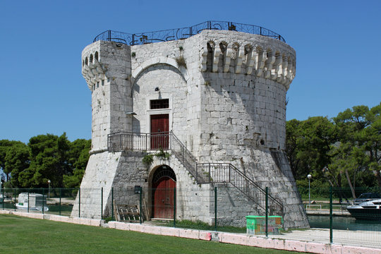 mittelalterliche Bastion Markusturm in der Altstadt von Trogir, Kroatien