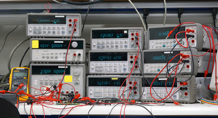 electronics test bench setup with test equipment © nd700