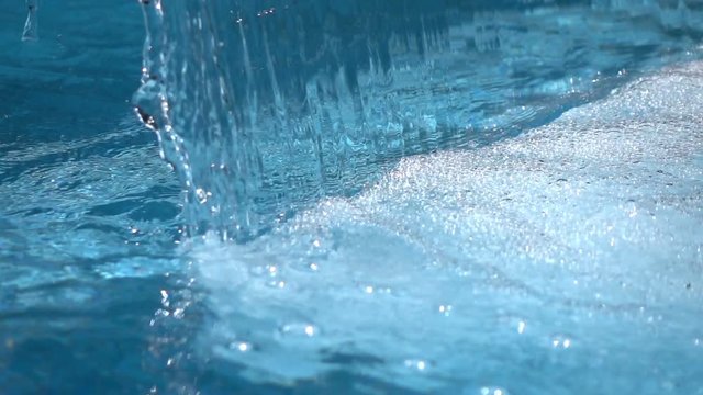  High quality video of falling water in real 1080p slow motion 250fps