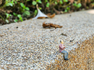 Miniature people business traveler concept