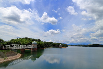 Fototapeta na wymiar 多摩湖風景