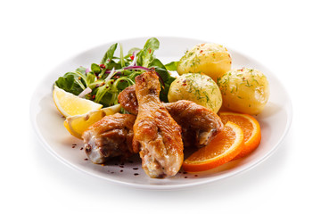Roast drumsticks with potatoes