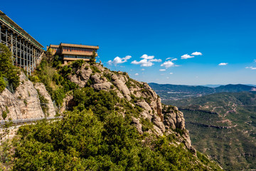 Fototapeta na wymiar Mountains around the Montserrat Monastery