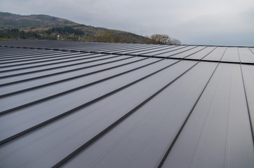 Metal sheet for industrial building roof © Marcin Mucharski