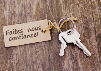 faites nous confiance sur étiquette et concept de vente