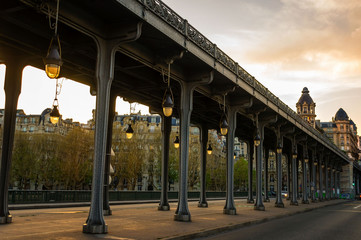 Pont de Bir-Hakeim