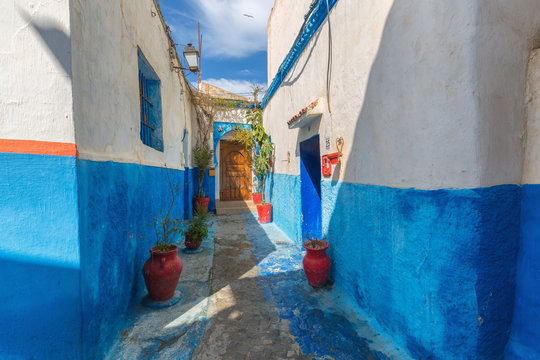 Narrow alley in Medina Rabat, Morocco