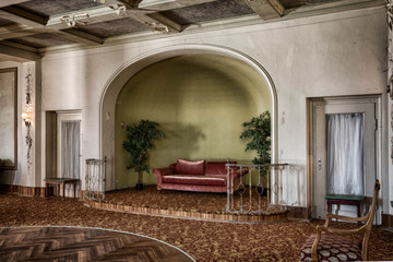 Altes dämonisches Grand Hotel
