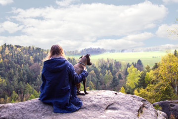 wandern, Sächsische Schweiz, Elbsandsteingebirge, Frau mit Hund, Hundewandern, Hundefreundlich,...