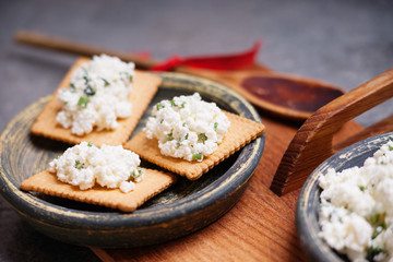 Cracker cookies with cottage cheese 