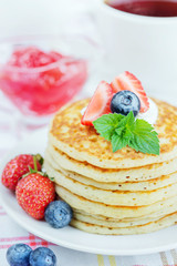 Pancakes with berries