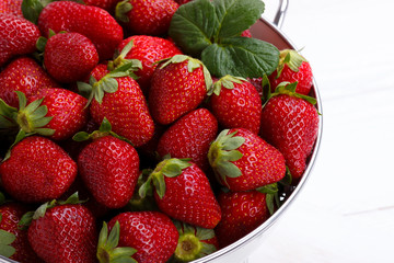 Fresh strawberries in a bowl