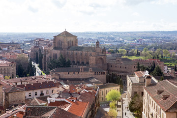 Fototapeta na wymiar Iglesias de San Esteban as from La Clerecia, Salamanca 