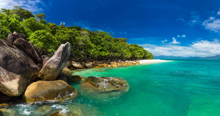 Naaktstrand op Fitzroy Island, Cairns-gebied, Queensland, Australië