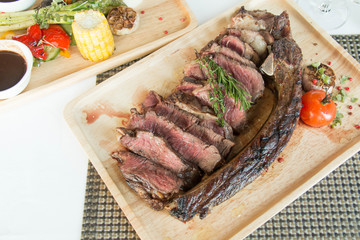  grilled tomahawk beef steak