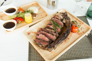  grilled tomahawk beef steak
