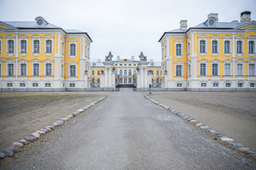 Naklejka premium Rundale, old castle.