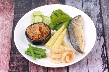Green chili dip as Nam Prik Num with set.