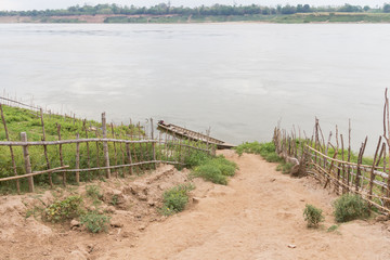 Fototapeta na wymiar Along the Mekong River
