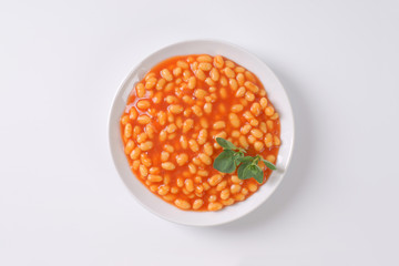 beans in tomato sauce