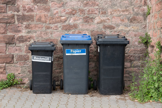 M&uuml;lltrennung und Recycling in Deutschland