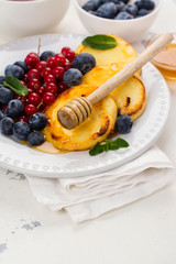 Cottage cheese pancakes syrniki