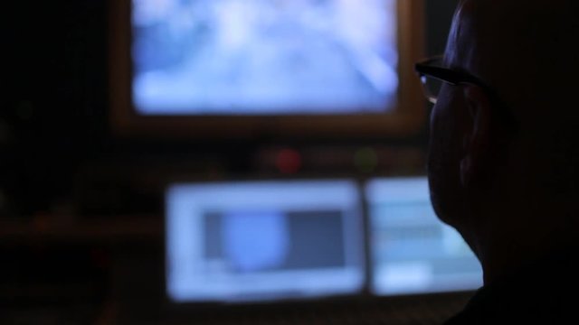 Recording studio, Sound Engineer Mixing Audio