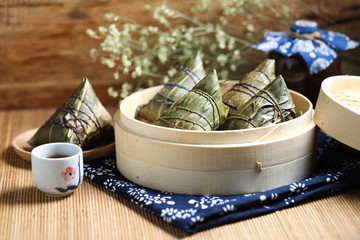 Dragon Boat Festival rice dumplings  and  Realgar wine