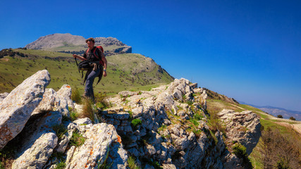 Hiking in the lovely green spring hills if Sicily in April