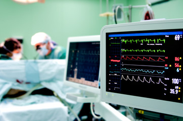 Monitoring of ECG, blood pressure, saturation of the patient during surgery.