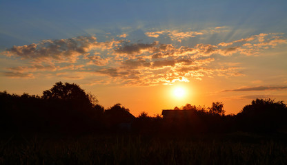 Fototapeta na wymiar hot sky at sunset