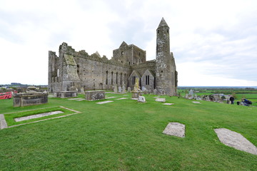 Fototapeta premium Rock of Cashel in Ireland.