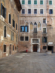Fototapeta na wymiar venice Corte Seconda del Milion medieval courtyard marco polo