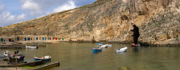 Salzwassersee bei Dwejra Bay (San Lawrenz) auf Gozo / Malta