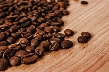 the coffee beans on old table