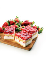 strawberry cake