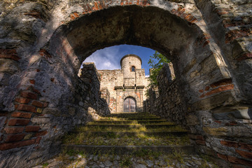 Fototapeta na wymiar Rocca Martinengo Arch