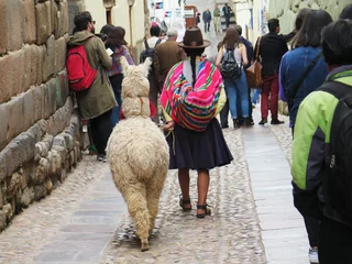 Fototapeten Stadt Cuzco in Peru © Aroastock