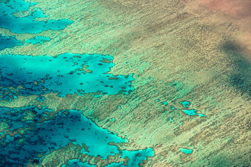 Fototapeta premium Aerial view of the Great Barrier Reef