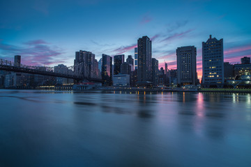 Fototapeta na wymiar Sunset in Midtown Manhattan