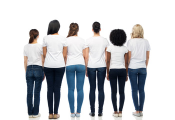 Obraz premium international group of women from back