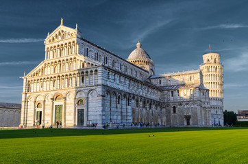 Fototapeta premium Sunset view of Leaning Tower of Pisa and Cathedral, Tuscany, Italy
