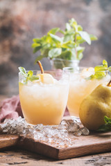 Pear Juice with fresh fruits