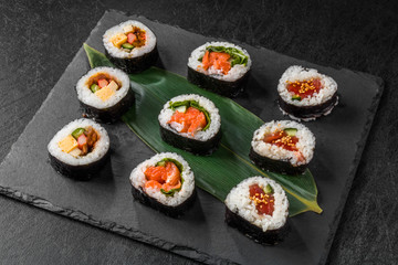 巻き寿司 Rolled sushi 