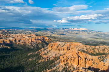 Fototapeta na wymiar Amazing and colorful sunset viewed from Bryce Point overlooking the Amphitheatre, Bryce Canyon National Park, North America, USA