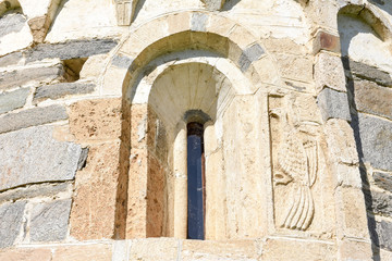Fototapeta na wymiar The Romanesque church of San Carlo di Negrentino in Leontica