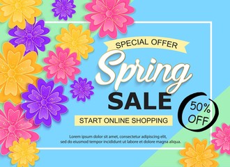 Obraz premium Seasonal sale banner with flowers