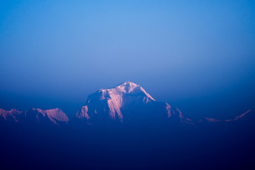 Dhaulagiri-berg op het Himalaya-gebergte