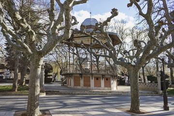 A Gazebo between trees in Burgos city
